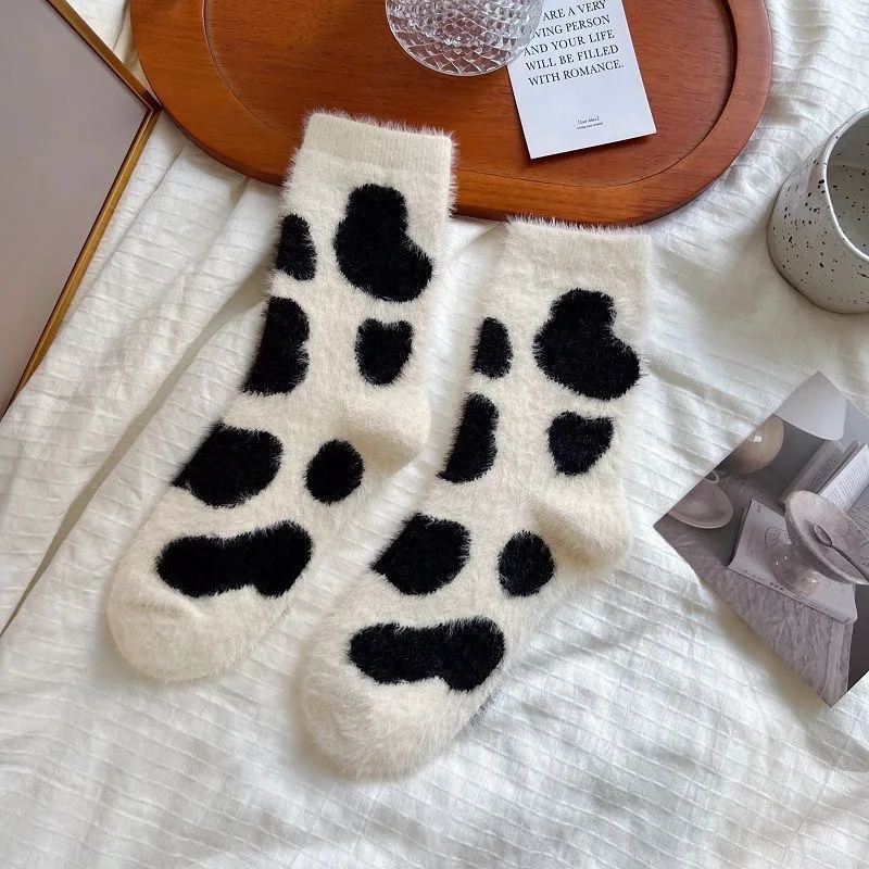 3/6 Paar Winter-Socken für Damen, niedliche Cartoon-Kuh-Socken aus Nerzvelours, weiche, mittelhohe Socken, flauschige, thermische, weiche Dinosaurier-Socken – Detail 6