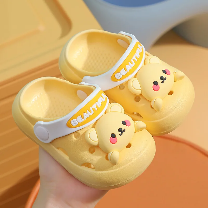 Baby Breathable Anti Slip Slippers for Boys and Girls Soft Sole Cartoon Lightweight Baotou Beach Cool Slippers Summer