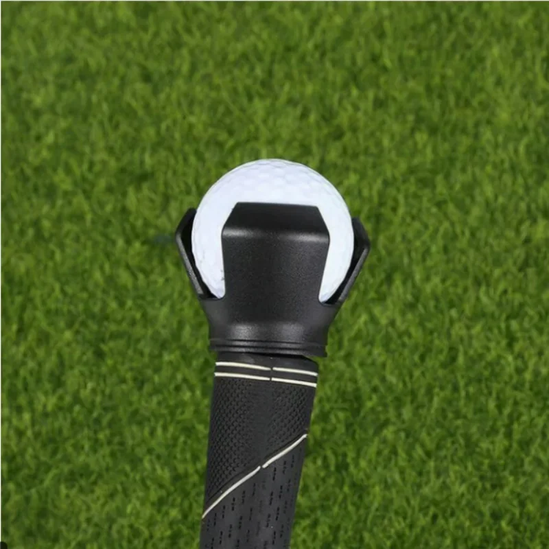 Golf Accessories Ball Pickup 3-Prong Golf Ball Retriever Grabber Pick Up Portable Golf Petal Shaped Suction Cup Gripper