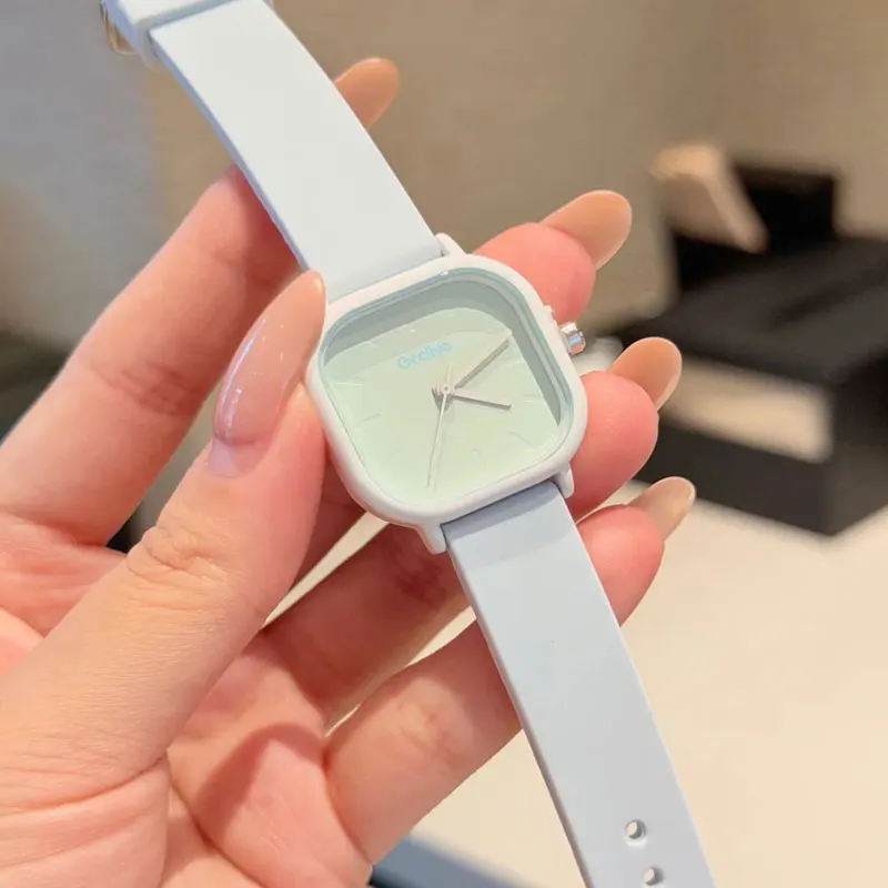 Minimalist Quartz Watch for Women Niche Design Lightweight Silicone Strap Red Light Blue Waterproof High School Girl's Watch