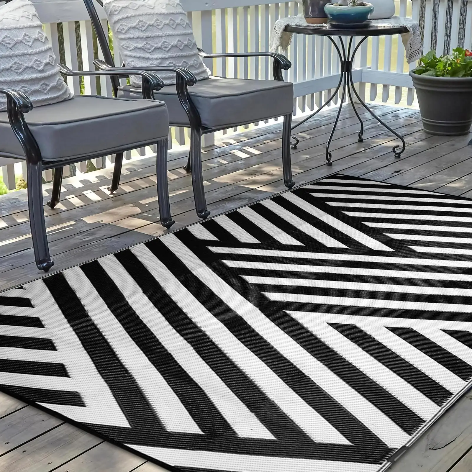 Stylish Black & White Outdoor Rug 5' x 8' - Waterproof Reversible Mat for patio , for rv , Camping, Beach & Backyard