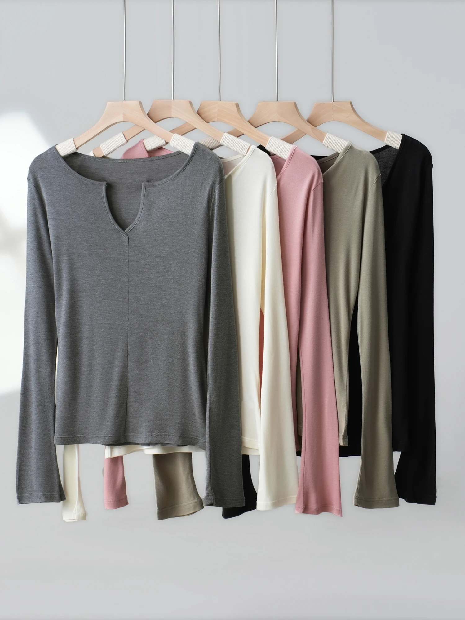 

MIUCO Camere Long Sve V-Ne Base irt Simple Casual Sle Women's Knitted Top Soft Comfortable Fit Autumn New Arrival