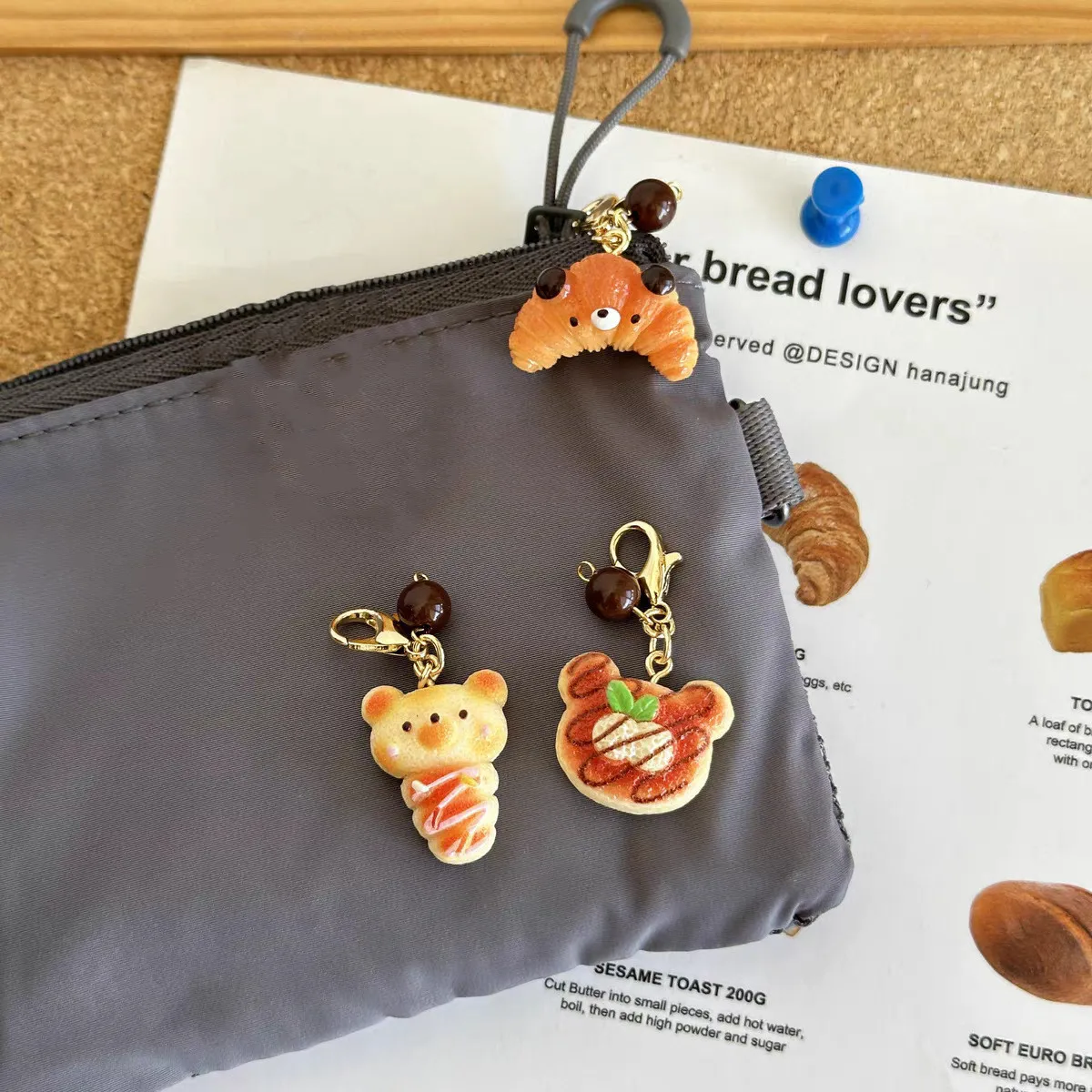 Cute Bear Croissant Cake Bread Keychain Phone Bag Charms CCD Hanging Pendant Keyring Headphone Case Key Chain Jewelry Accessorie