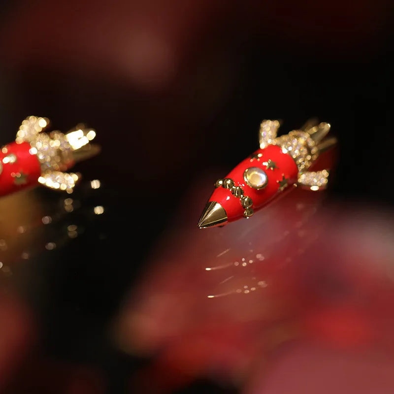 Aviation design simple aircraft rocket brooch, accessories men's and women's badges