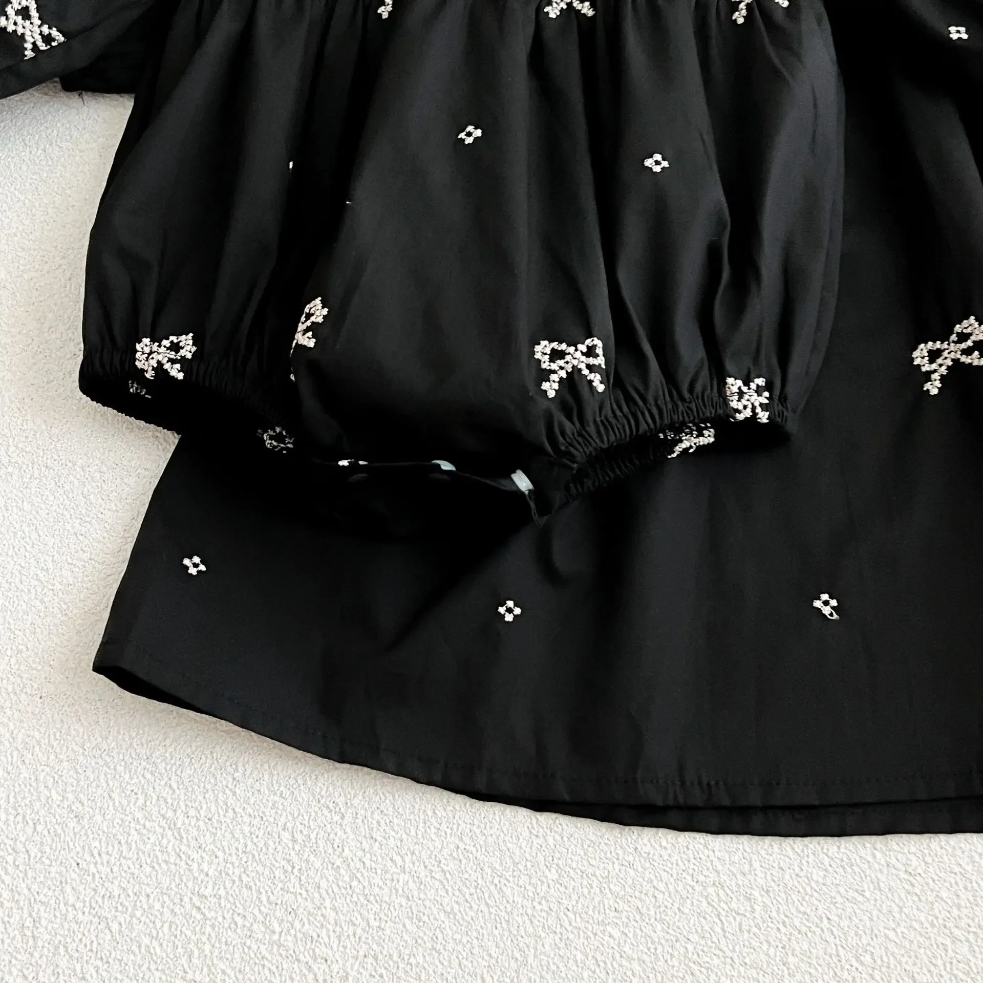 Girls Dress Daily Casual Skirt Dress Outer Wear Sweet and Cute Black Skirt with White Print and Bow Short Sleeve Girls Outfit