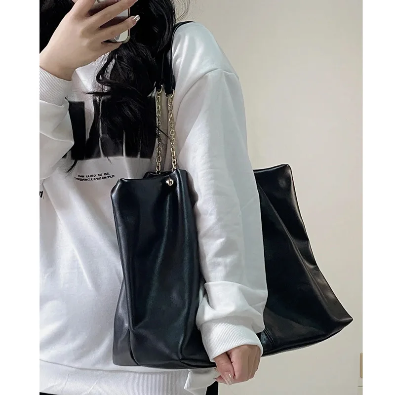 

Large capacity high-end handbag, women's casual versatile lazy style tote bag, niche texture shoulder bag