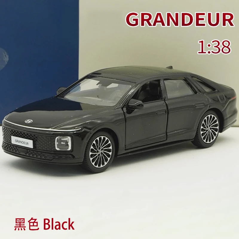 Moulé sous pression 1:38 échelle GRANDEU R tirer voiture alliage Simulation modèle de voiture adulte enfants passe-temps Collection décoration garçon cadeau affichage
