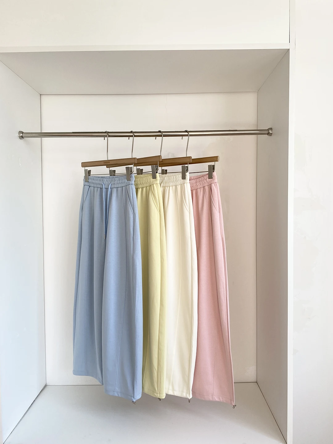 

Spring 2026 High Waist Wide Leg Casual Pants Women's Commute Style Loose Fit Simple Color Polyester Fiber Ladies Trousers