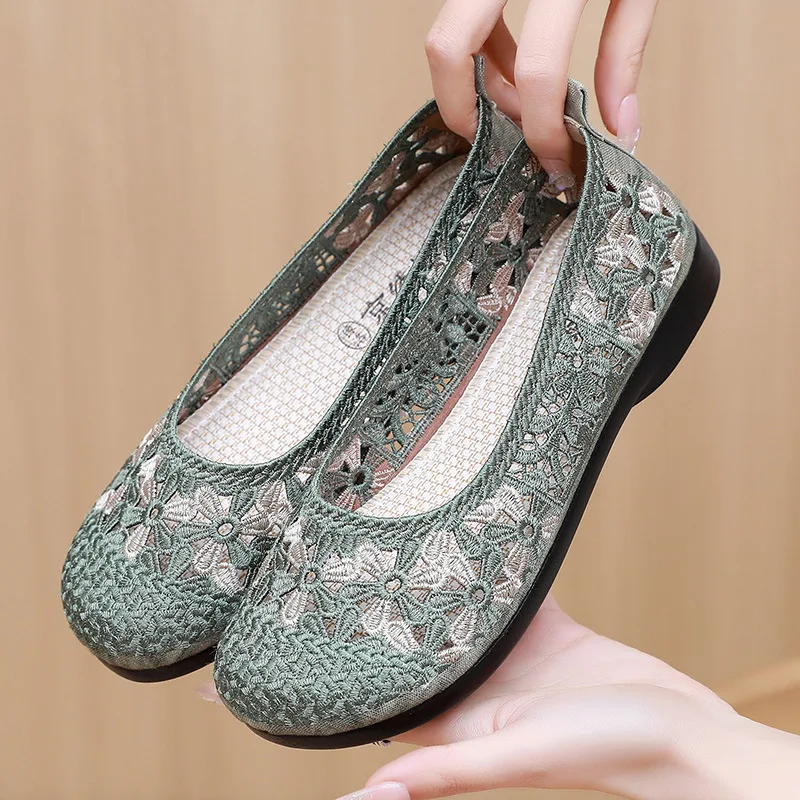 Summer Old Beijing Cloth Shoes Women Mesh Shoes Breathable Mesh Soft Bottom Non-slip Embroidery Shoes