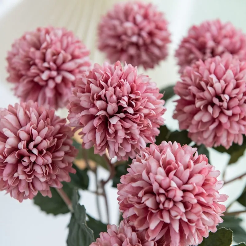 10/15 Stück Künstliche Blumen Seidenkugel Chrysantheme Hochzeits-Brautstrauß Heimtisch Fensterbank Festival-Deko DIY-Geschenk Bühnenrequisiten – Detail 12