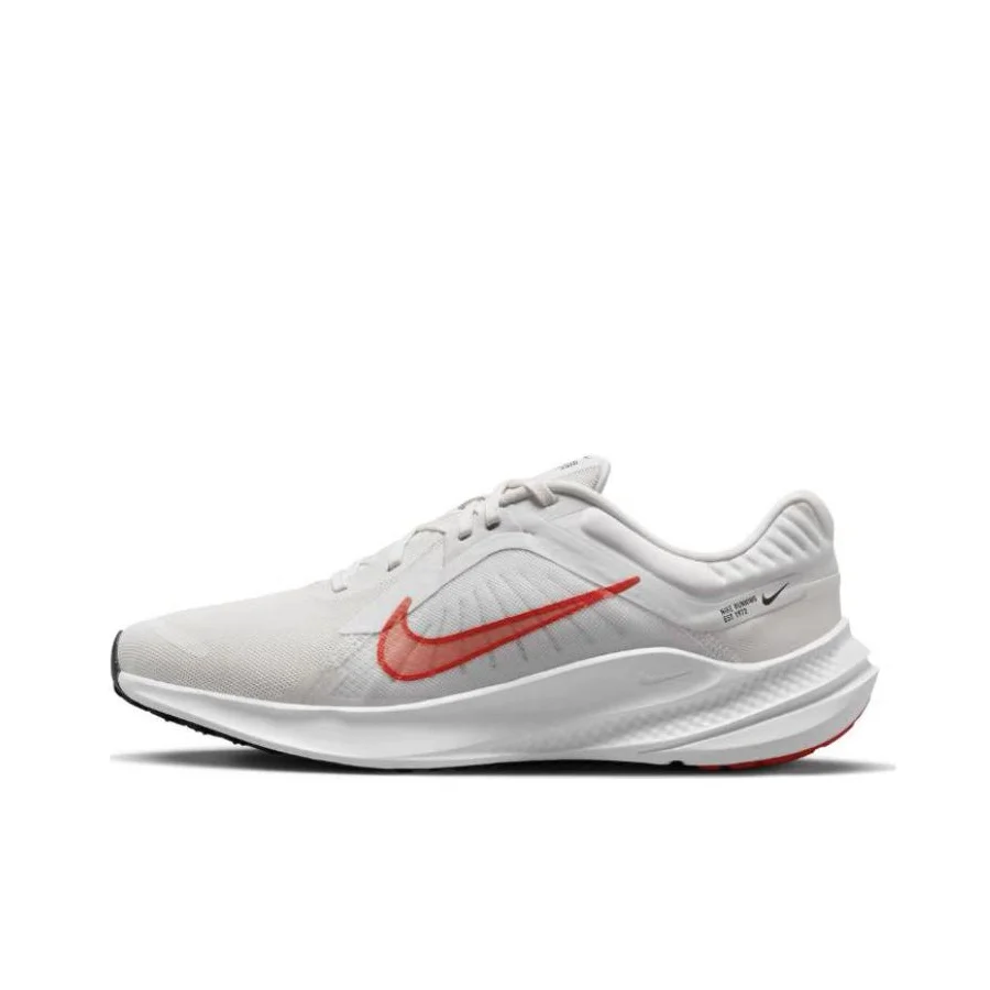 

Nike Quest 5 Platinum Tint White Black Light Crimson DD0204-007