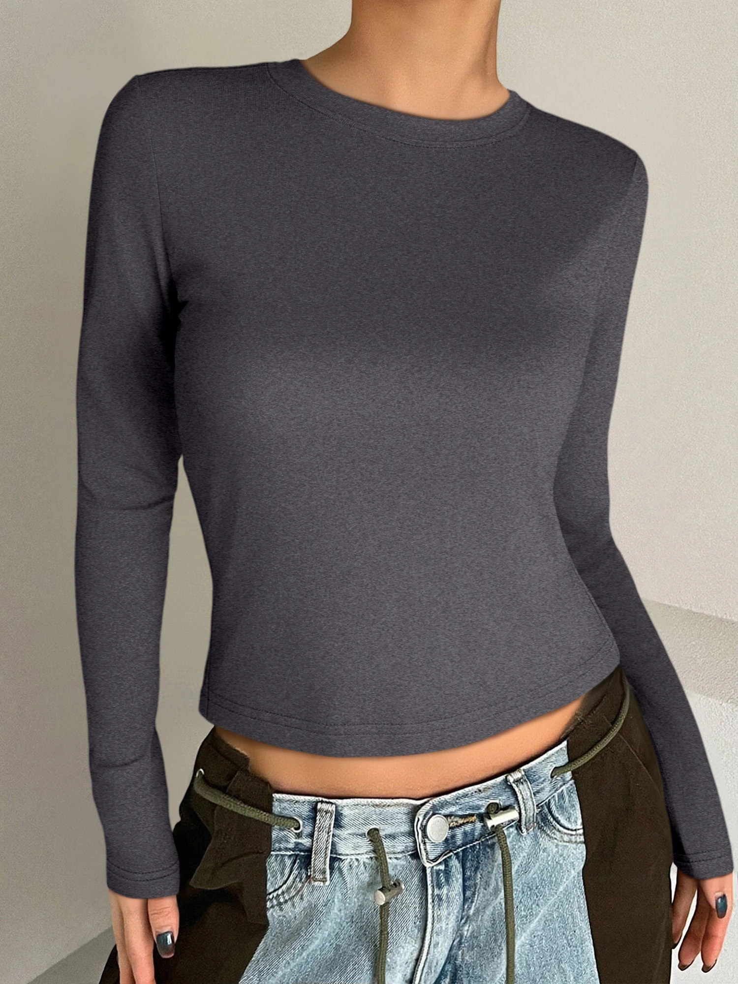 Flexible Casual Short Long Sleeve Top, Soft Crew Neck Tee for Weekend Getaways & Outdoor Plans