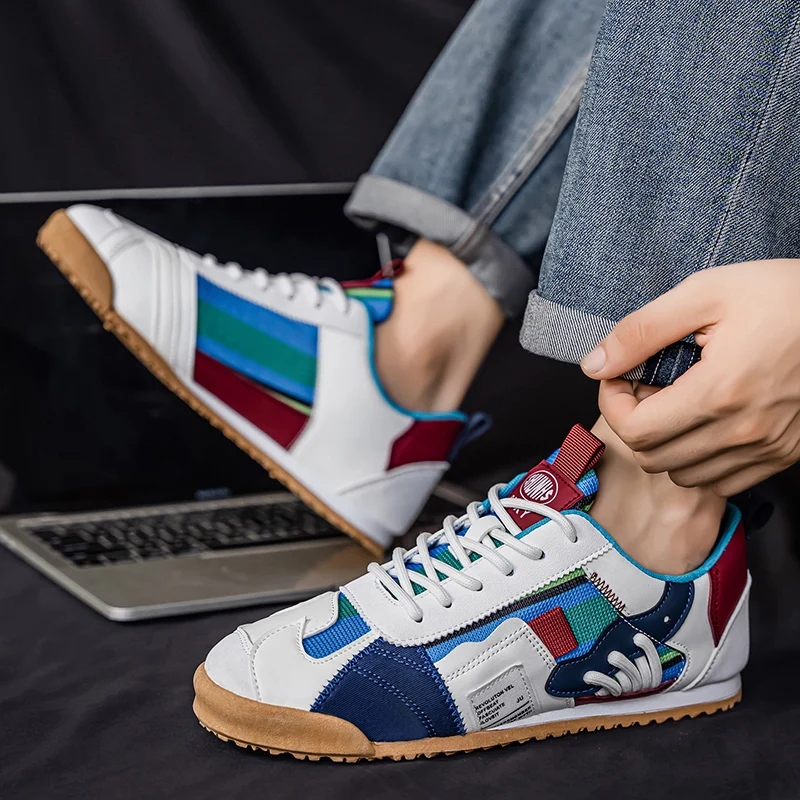 أحذية رياضية كاجوال جديدة للرجال، قابلة للتنفس، مسطحة، خفيفة الوزن ومريحة، أحذية رجالية كبيرة الحجم