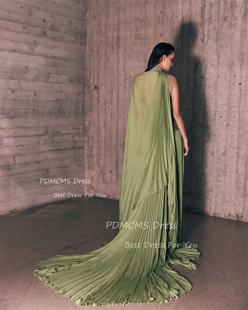 Sexy Modern Green Pleats Chiffon Long Prom Dresses Customized Shiny Halter Dubai Party Gowns Cape Shawl Occasion Evening Gowns