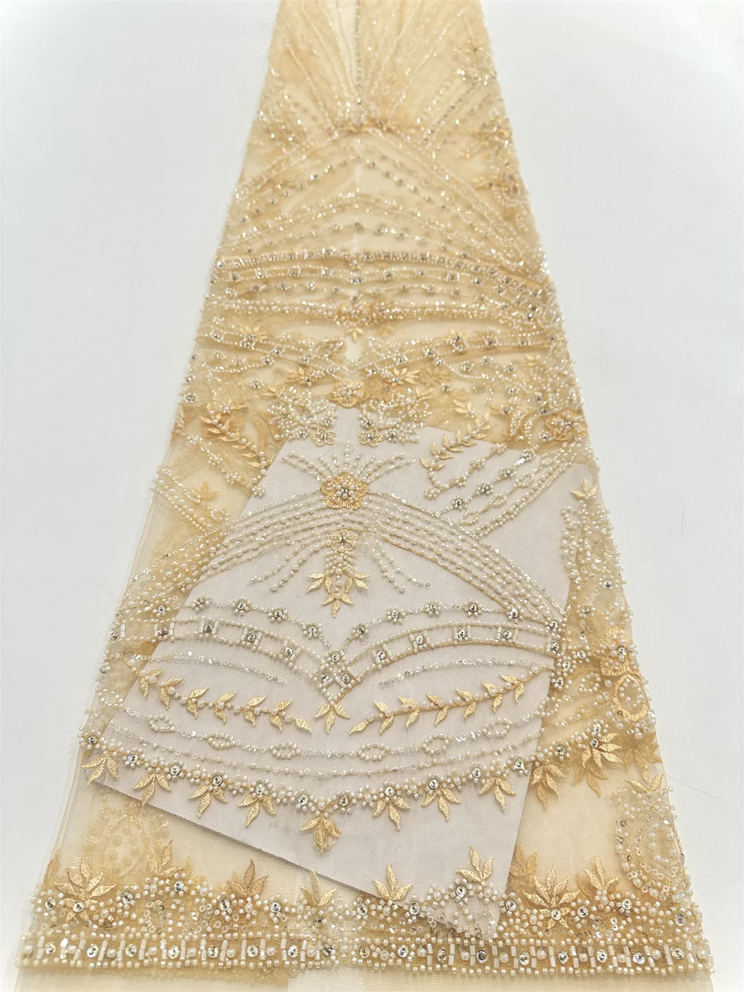 

2025 African French Nigerian High End Tulle Lace Fabric With Beads Sequins Embroiderg Mesh for Wedding Party Bride Sewing Dress
