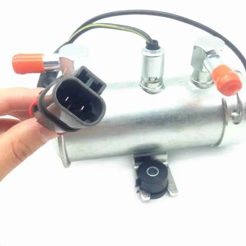 Excavator accessories for Hitachi ZX 6HK1 4HK1 electronic fuel pump diesel oil pump 12V/24V mechanical