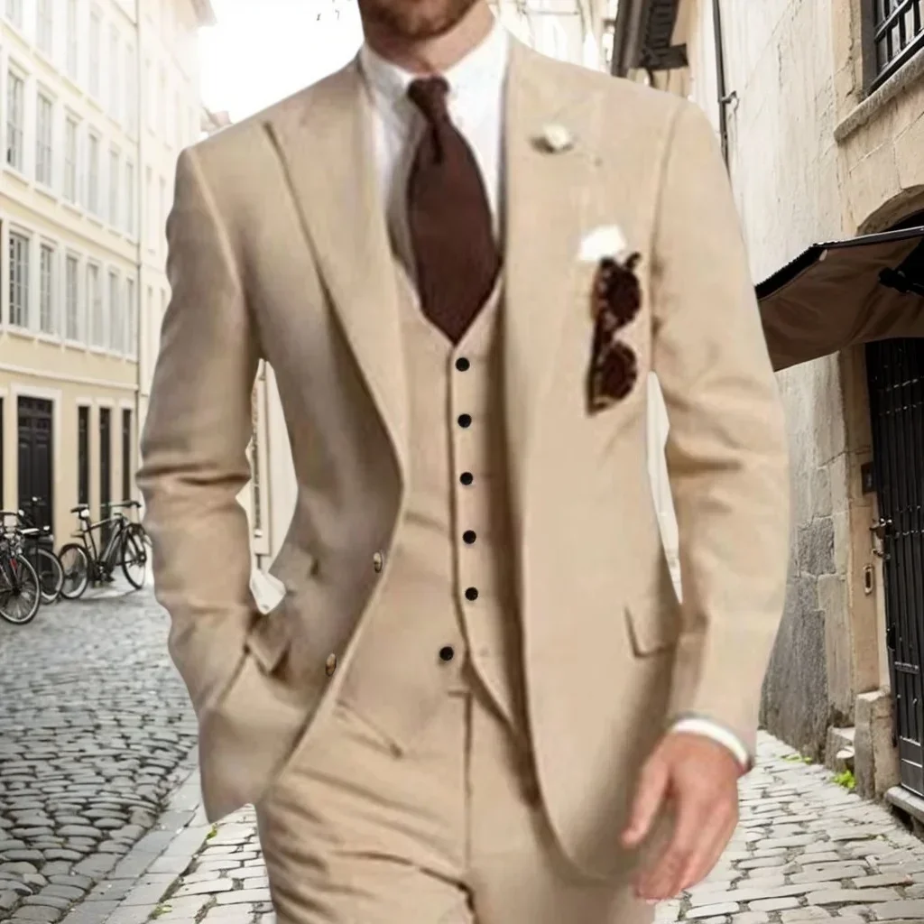 

Elegant 3 Piece Men's Tuxedo Suit with Peak Lapel Blazer Vest And Pants Set - Slim Fit Wedding Evening Party Clothing