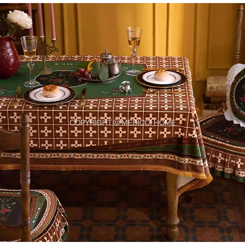 Medicci Home Retro British Velvet Rectangle Tablecloth Luxuruous Firnged Tablecloths European Rose Art Table Cover For Banquet