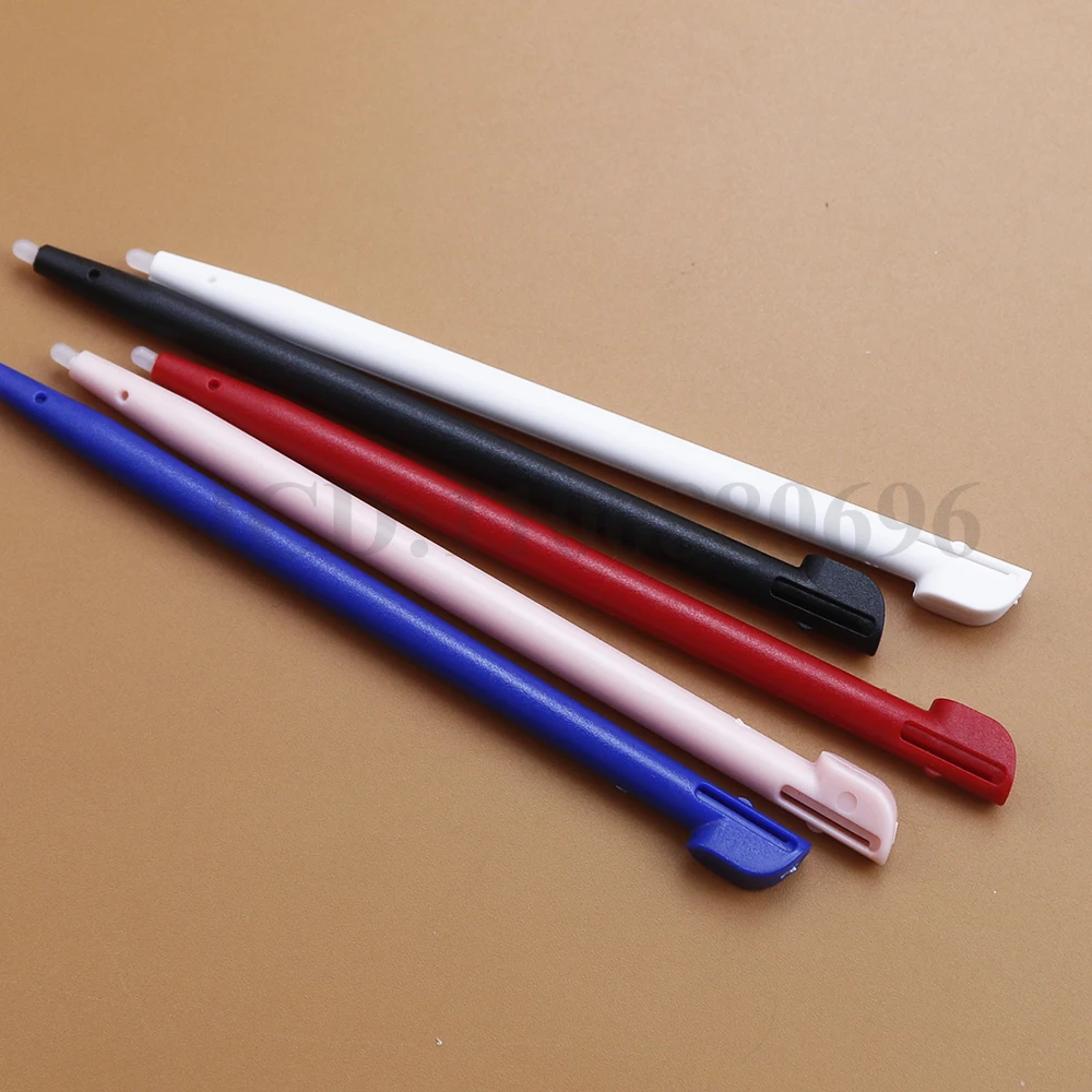 5 SZTUK rysików dotykowych Akcesoria do gier Plastikowy rysik Ołówek Wielokolorowy zestaw pasujący do konsoli do gier Nintendo 2DS Tactil