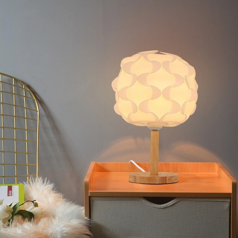 

Creative Minimalist Acrylic Floor Lamp Nordic Bedroom Restaurant Study Bedsides Living Room Study Wooden Atmosphere Table Lights