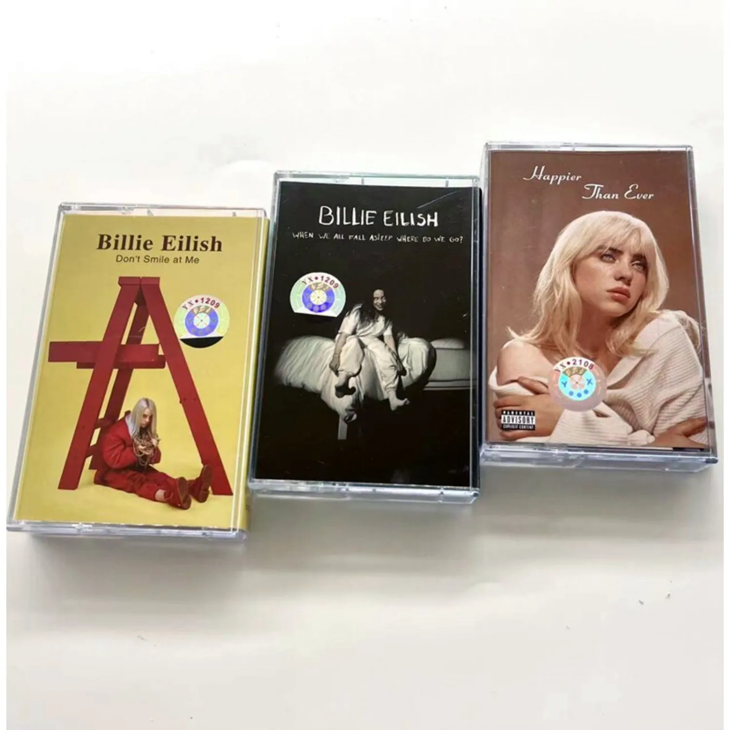 

Billie Eilish 3-Album Collection Alternative Pop Audio Cassette Tapes Vintage Analog Sound Collectible for Fans Home Art Decor