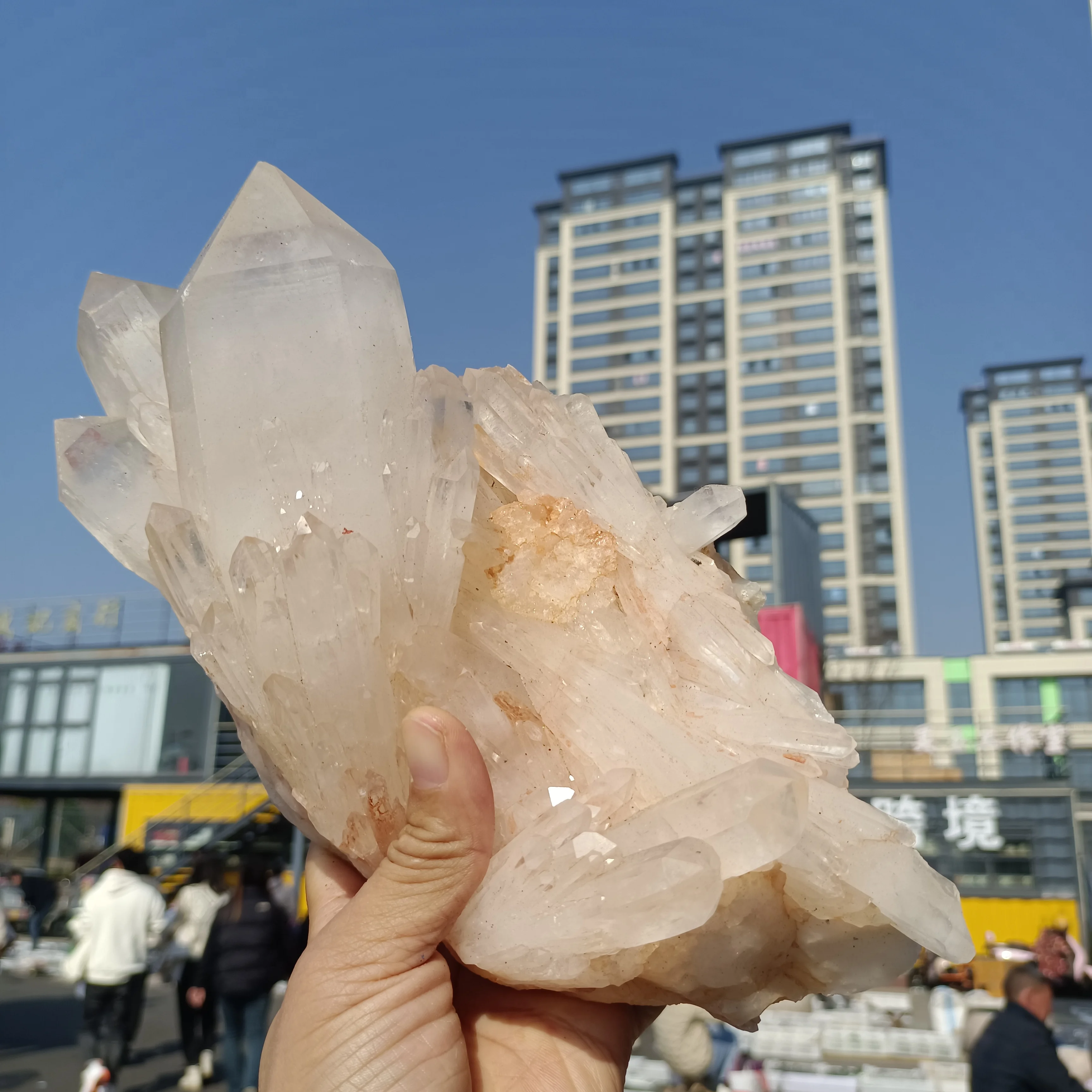 

Magical Natural White Quartz Cluster, White Transparent Crystal Cluster, Mineral Reiki Healing Stone, Home Degaussing Adorn