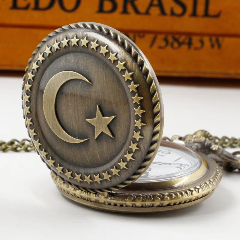 Simple Moon And Star Theme Hollow Engraving Vintage Pocket Antique Bronze Design Quartz Pocket Watch With Necklace Chain