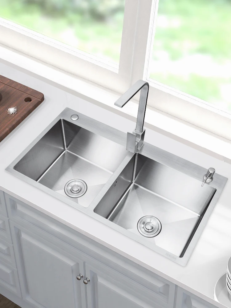 SUS304 stainless steel sink double-slot large kitchen thickened sink hand-washed sink basin for home use.