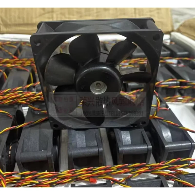 SANYO DENKI 109R0812S422 DC 12V 0.18A 80x80x25mm Ventilador de refrigeración de servidor de 3 cables