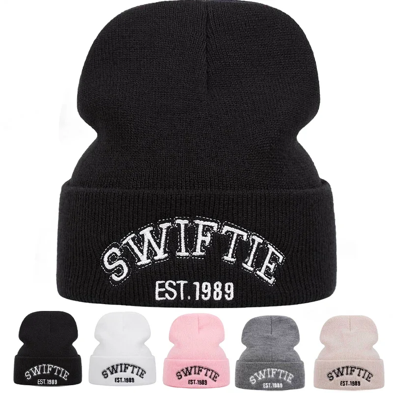 Luxury SWIFTIE Embroidery Beanies Kpop Cotton Winter Warm Ski Mask Hat Outdoor Leisure Bonnets Hat for Women Men Cap Knitted Hat