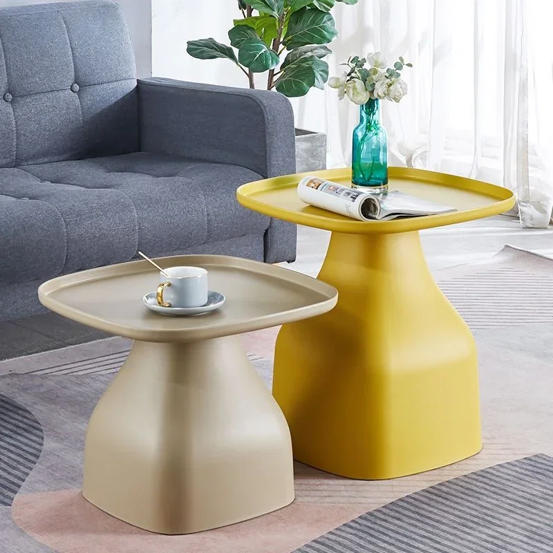 Nordic Creative Small Coffee Table Designer Decoration Modern Aesthetic Coffee Table Unusual Simple Mesa Auxiliar Home Furniture