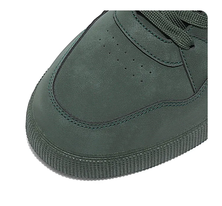Herren-Skate-Sneaker aus einfarbigem Wildleder, niedrig geschnitten, zum Schnüren, weiche, rutschfeste Freizeitschuhe für den täglichen Weg zur Arbeit, Spaziergänge auf der Straße, Einkaufen, Autofahren – Detail 4