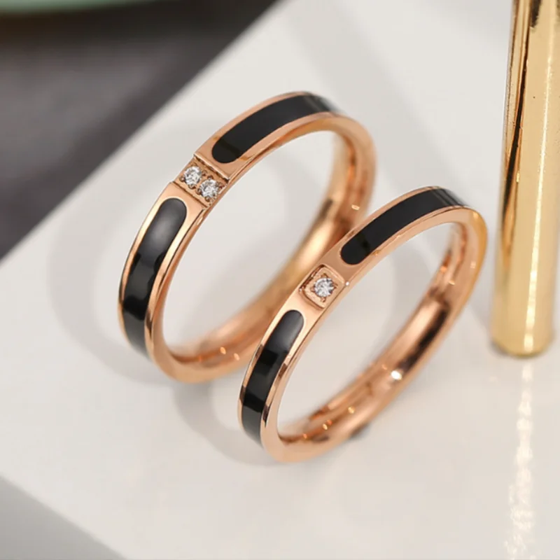 Hot Black dipping glue Diamond stainless steel couple ring does not fade rose gold net red ring