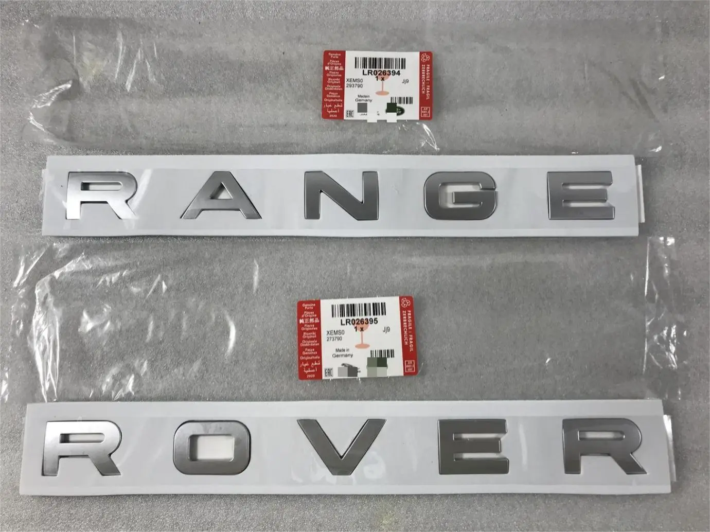 FOR range rover logo on the Land Rover bonnet and tailgate lr026394, lr026395, lr045915 and lr045916