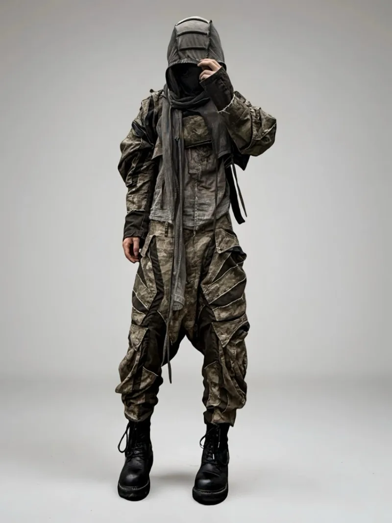 Desert Camouflage Distressed Multi-color Deconstructed Segmented Three-dimensional Bag-style Ankle-closing Functional Work Pants
