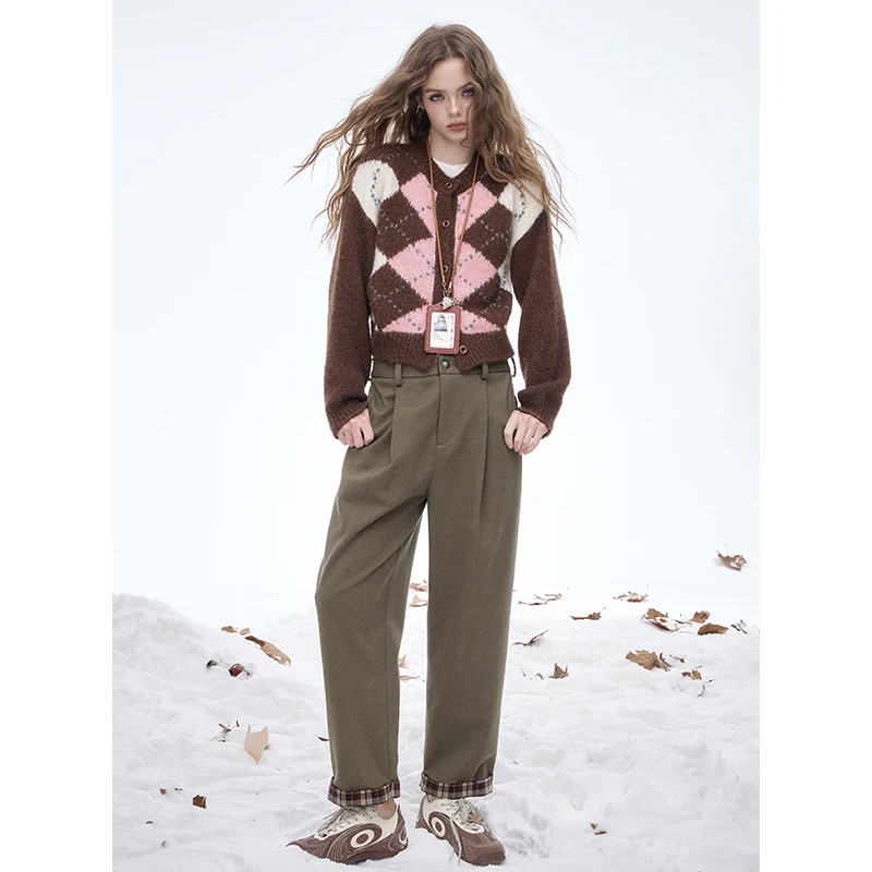 ELFSACK 2025 Winter New Arrivals Casual Preppy Classic Striped Cuff Straight Slim Leg Tapered Long Pants For Women