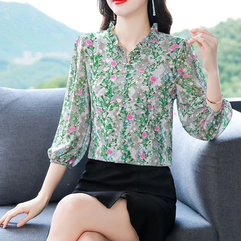 Women\'s Ruffle Floral Print Vintage Elegant Button Up Shirt Korean Fashion V Neck 3/4 Sleeve Blouse Casual Loose Sweet Chic Tops