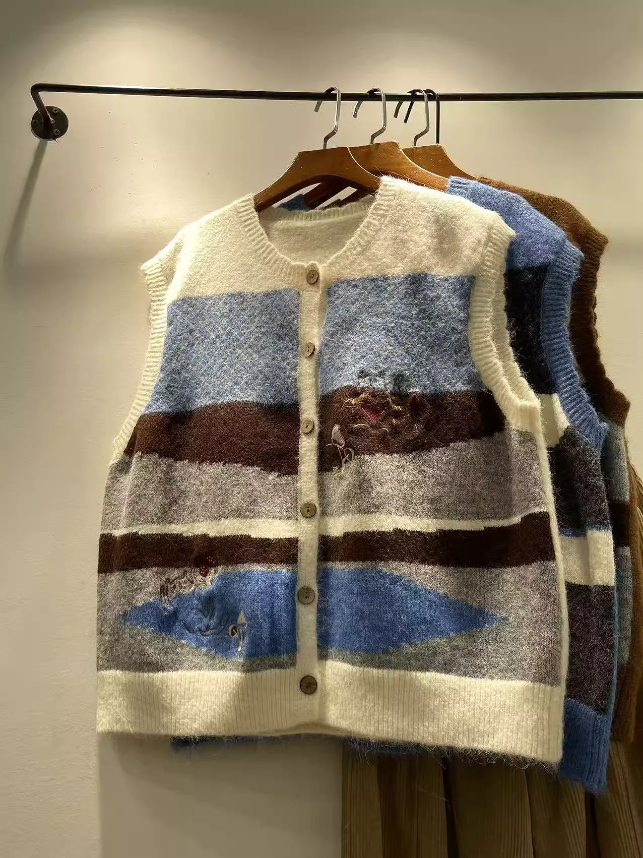 

Preppy style striped patchwork sweater vest for women autumn winter Japanese style kawaii clothes sleeveless cardigan