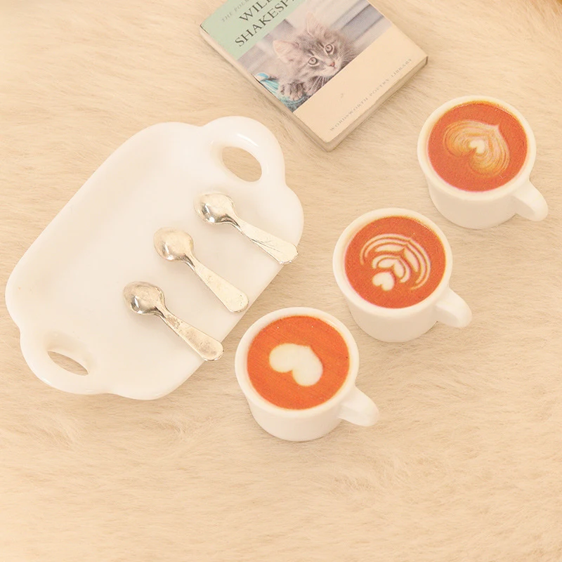 Juego de tazas de café de simulación en miniatura para casa de muñecas, bandeja de cuchara, modelo de escena viva, vajilla de cocina, juguetes de decoración, 1:12, 3 piezas por juego