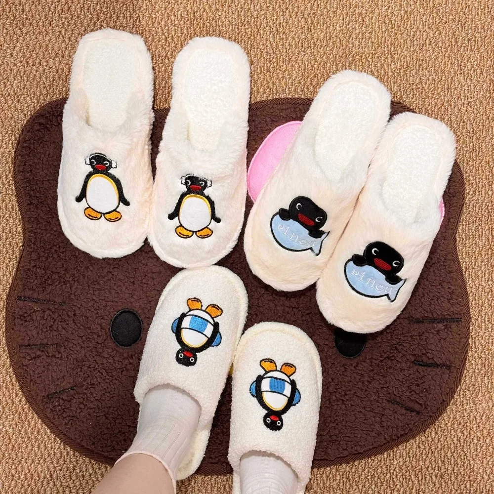 Плюшевые тапочки с героями мультфильмов Pingu, кавайные периферийные домашние теплые тапочки с носком, мужские и женские тапочки в одном стиле, рождественский подарок