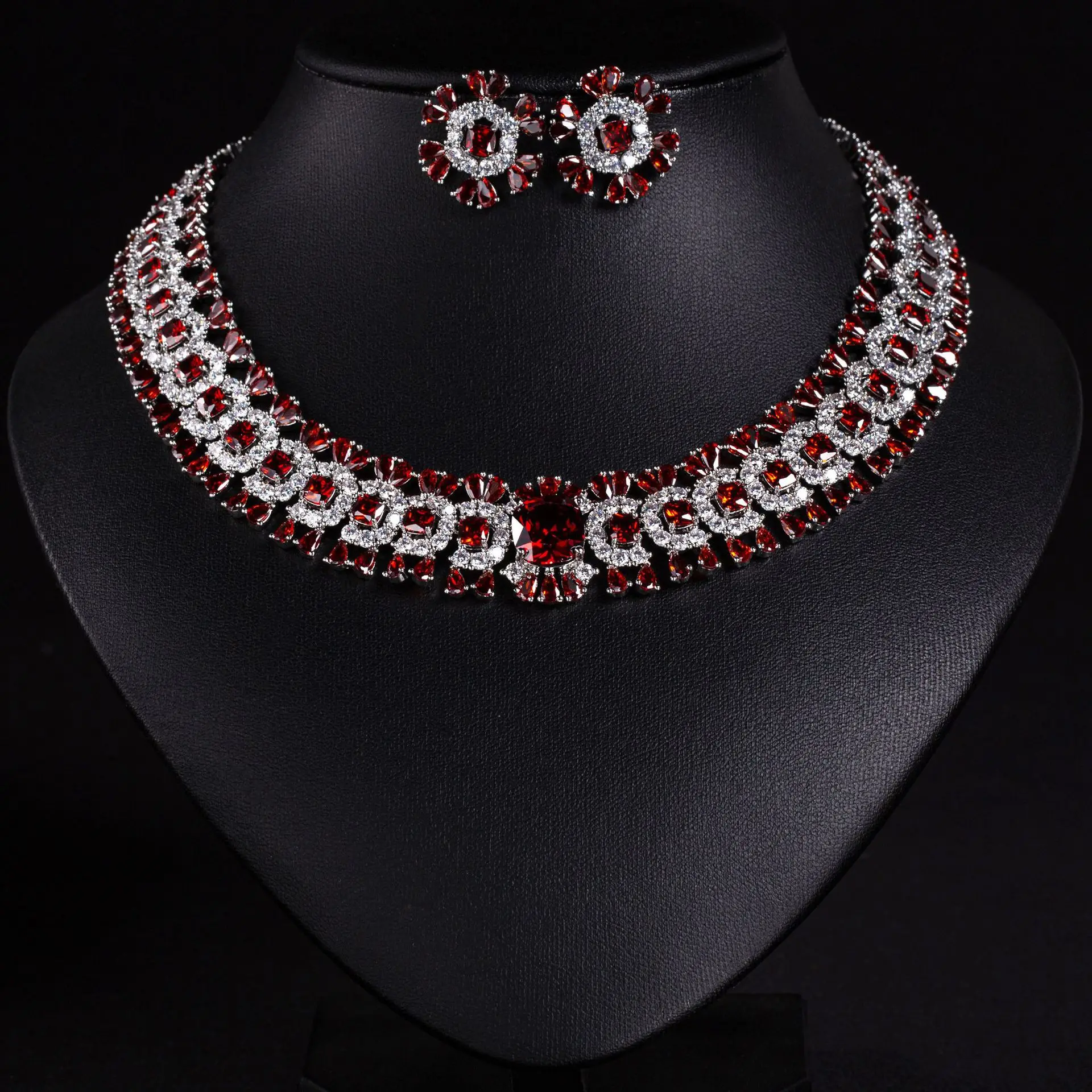 Thumbnail 2 - #39 Latest Bridal Jewelry Sets Offers