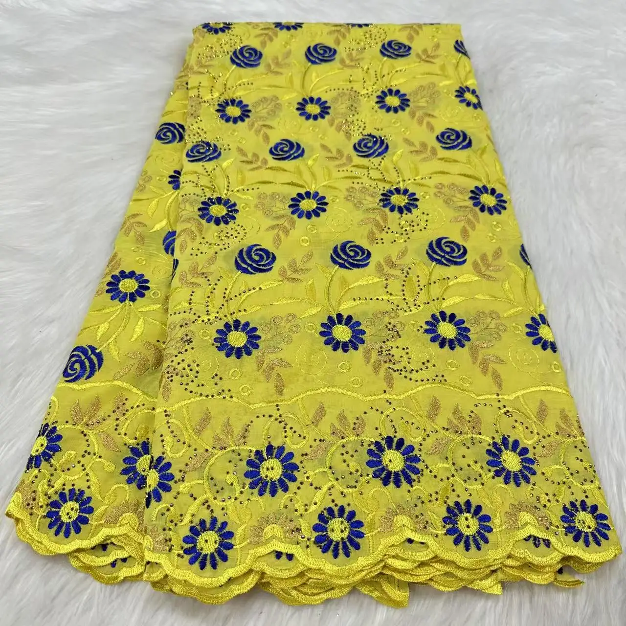 

Latest Yellow African Cotton Swiss Voile Lace Fabric 2024 High Quality Nigerian Autriche Brode Lace Fabric For Dress Sew LYC2409