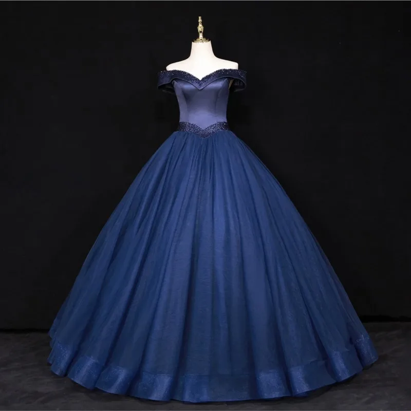 Vestido de adulto hinchado con un solo hombro para examen de arte de canto de rendimiento