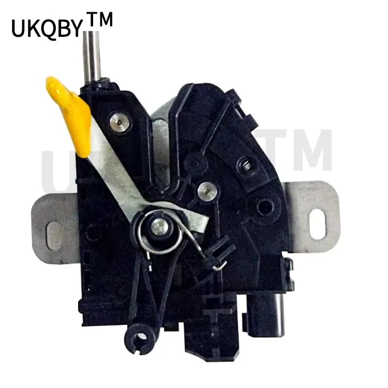 Hood Lock Block Sui…