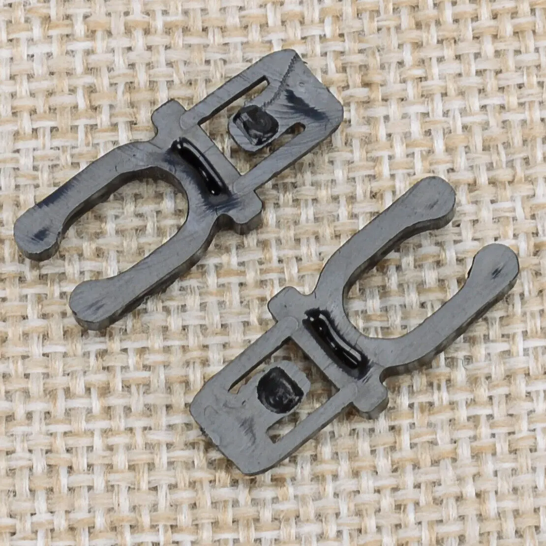 2Pcs Car Interior Fuse Coin Box Latch Clip Fit for Subaru Forester Outback Legacy XV 2010-2022 Black Nylon Auto Accessories Part