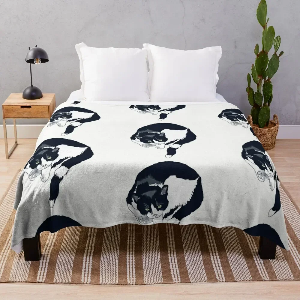 

Tuxedo cat Throw Blanket Flannel Sleeping Bag Vintage Blankets