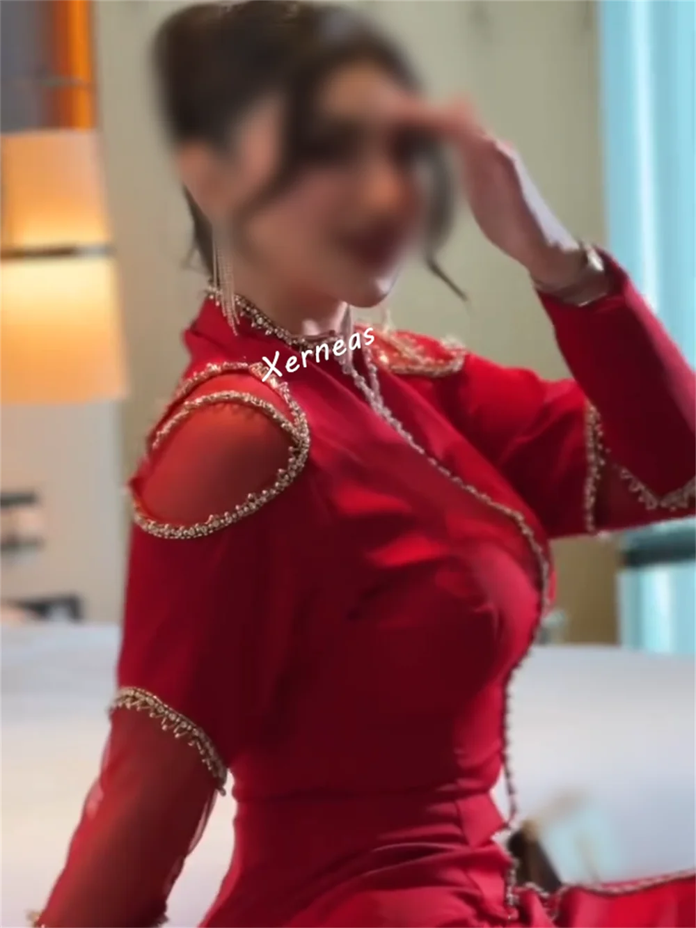 فساتين طويلة ذات ياقة عالية ومزاجية مخصصة مناسبة مخصصة للنساء فستان سهرة رسمي رائع للحفلات اللامعة