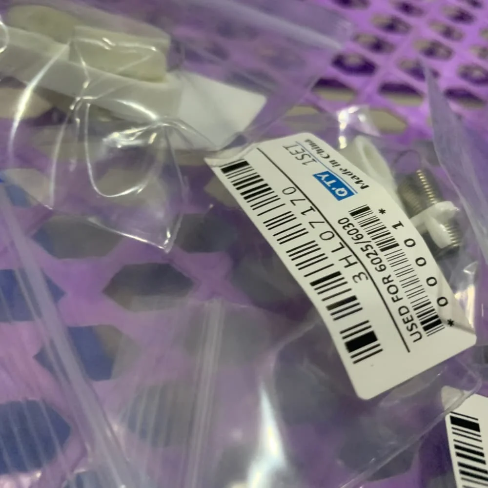 1X per Kyocera FS 6025 6030 6525 6530 C8020 C8025 C8520 C8525 KM 1620 1635 1648 303HL07161 3HL07170 Gancio di Alimentazione Carta Molla di Copertura