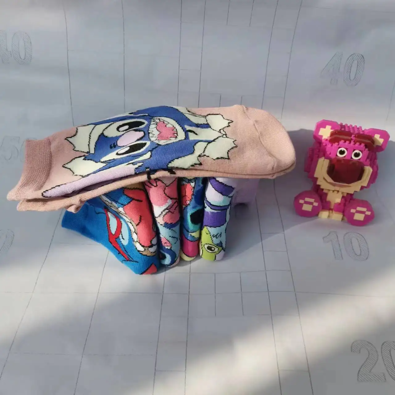 Calcetines de la serie Disney Lilo & Stitch para niños y niñas, calcetines deportivos con estampado de dibujos animados de algodón para las cuatro estaciones, regalo para niños