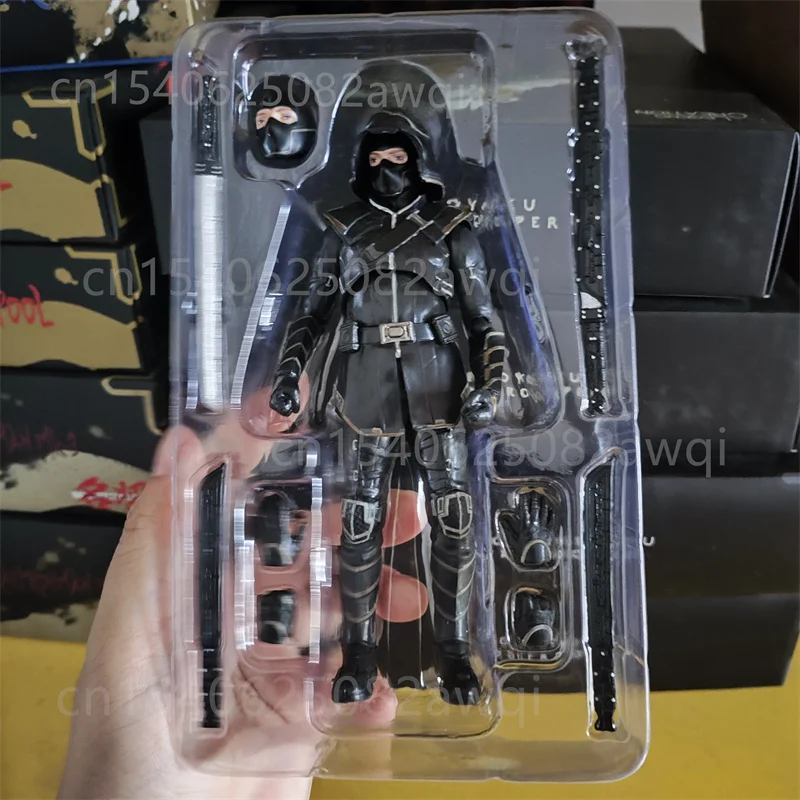 SHF Ronin Hawkeye PVC Action Figure Marvel Avengers Series Ronin Figuras المنقولة سطح المكتب زخرفة تحصيل نموذج اللعب الأسهم